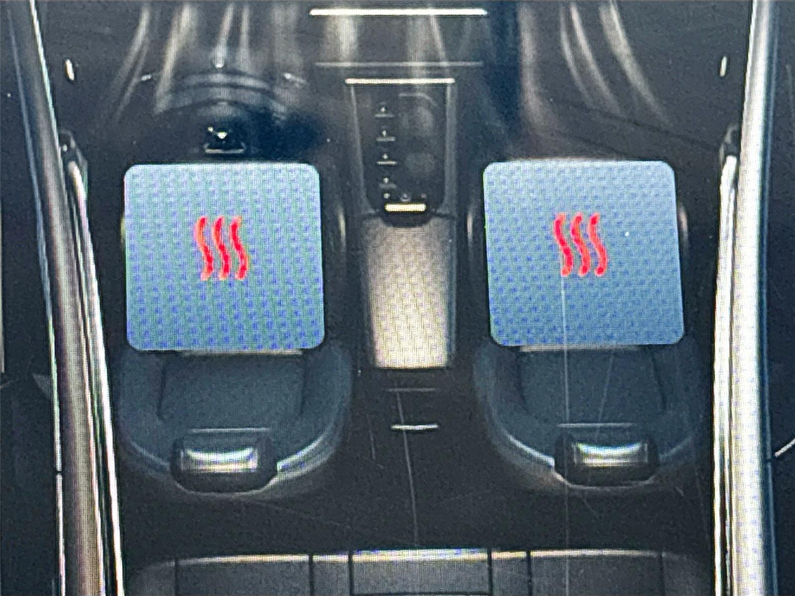 2025 VinFast VF 8 Eco