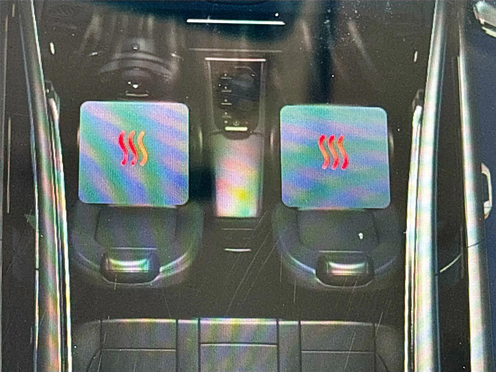 2025 VinFast VF 8 Eco