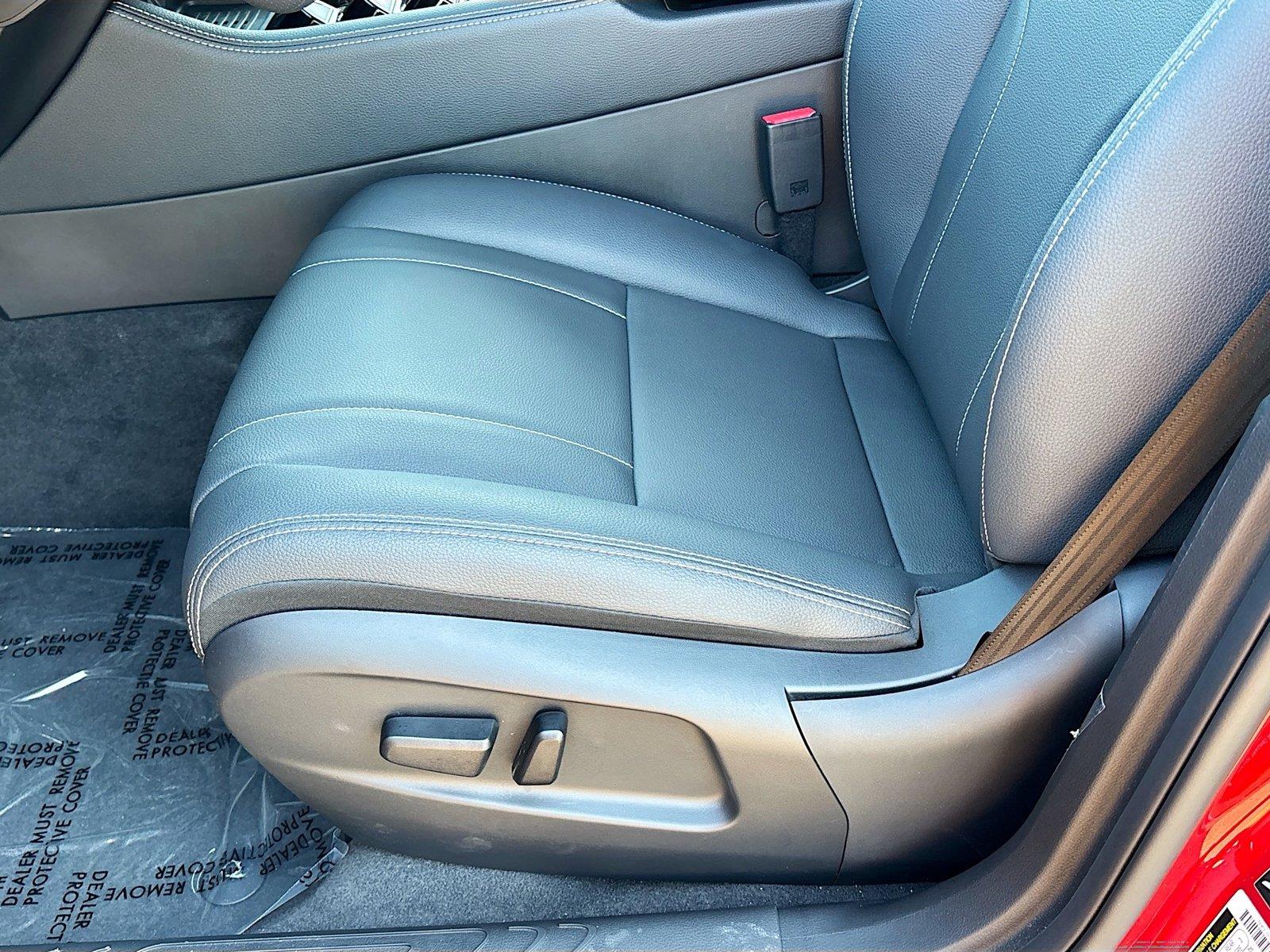2025 VinFast VF 8 Eco