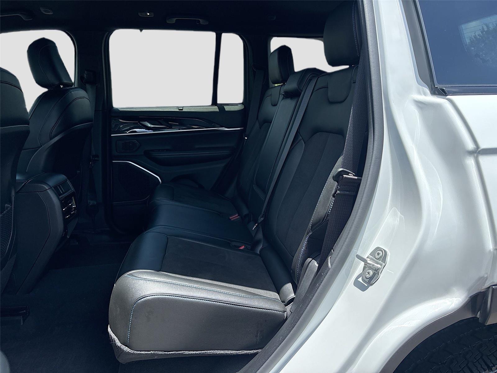 2022JeepGrand Cherokee 4xeTrailhawk