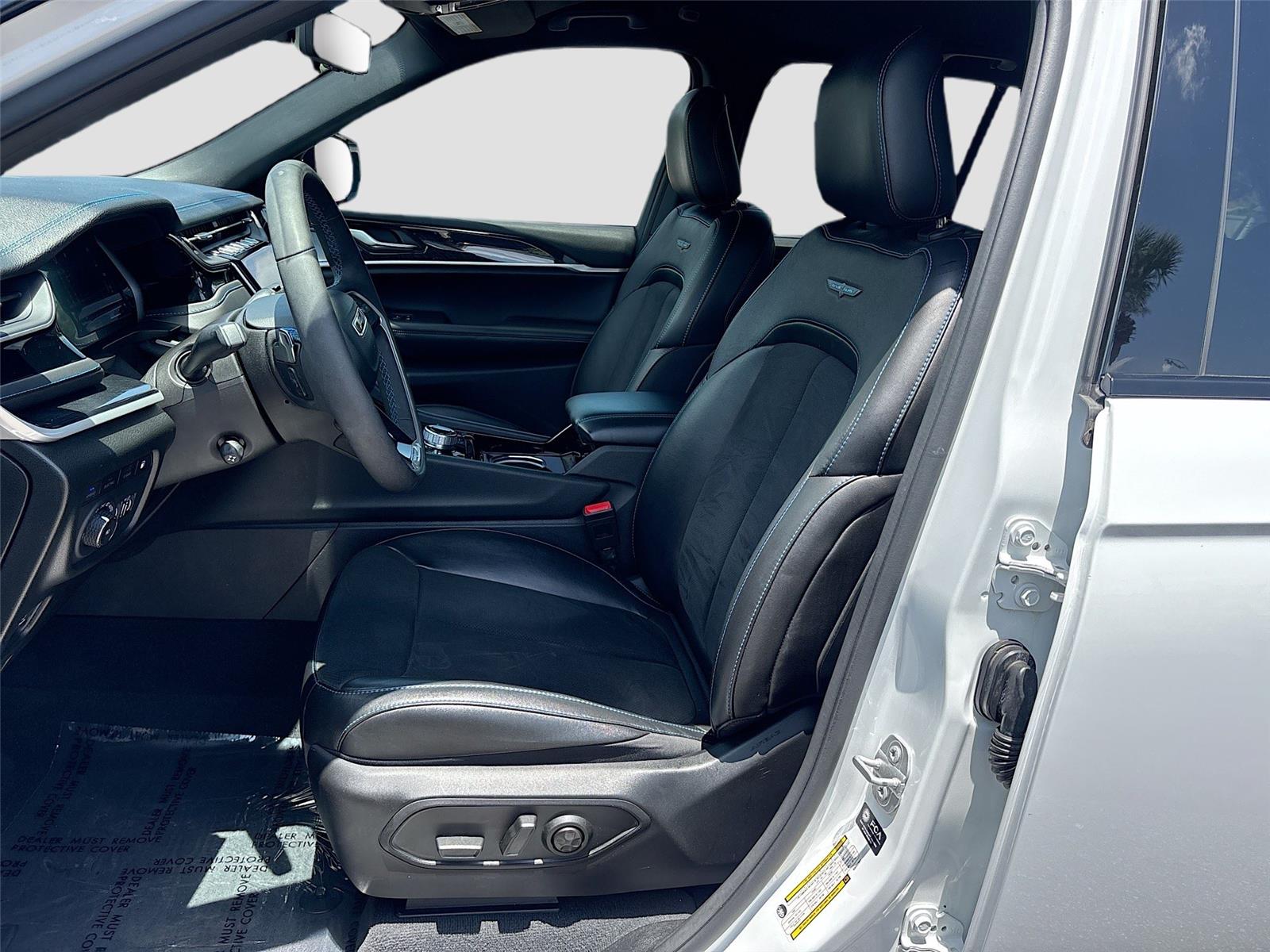 2022JeepGrand Cherokee 4xeTrailhawk