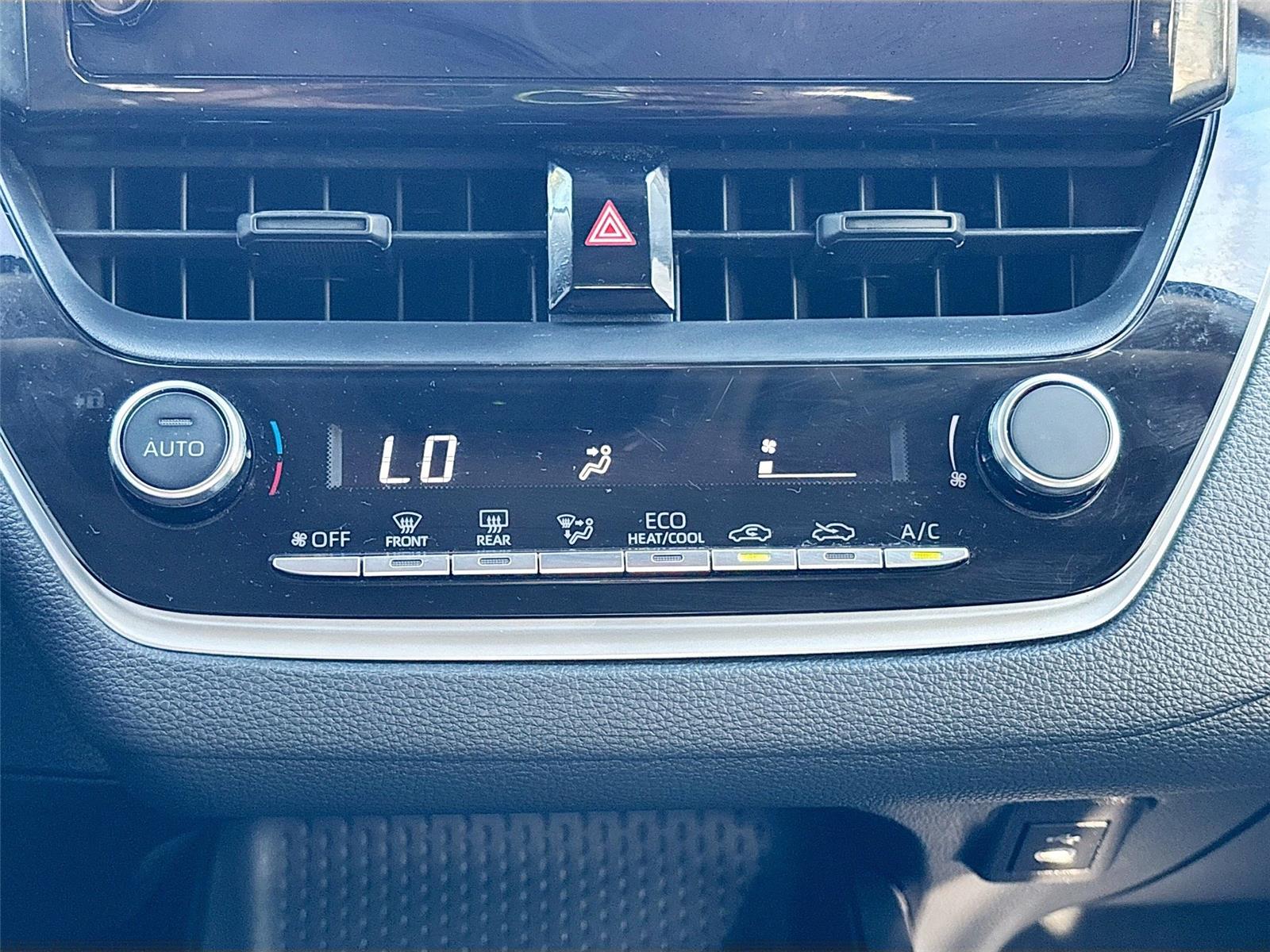 2024ToyotaCorollaLE
