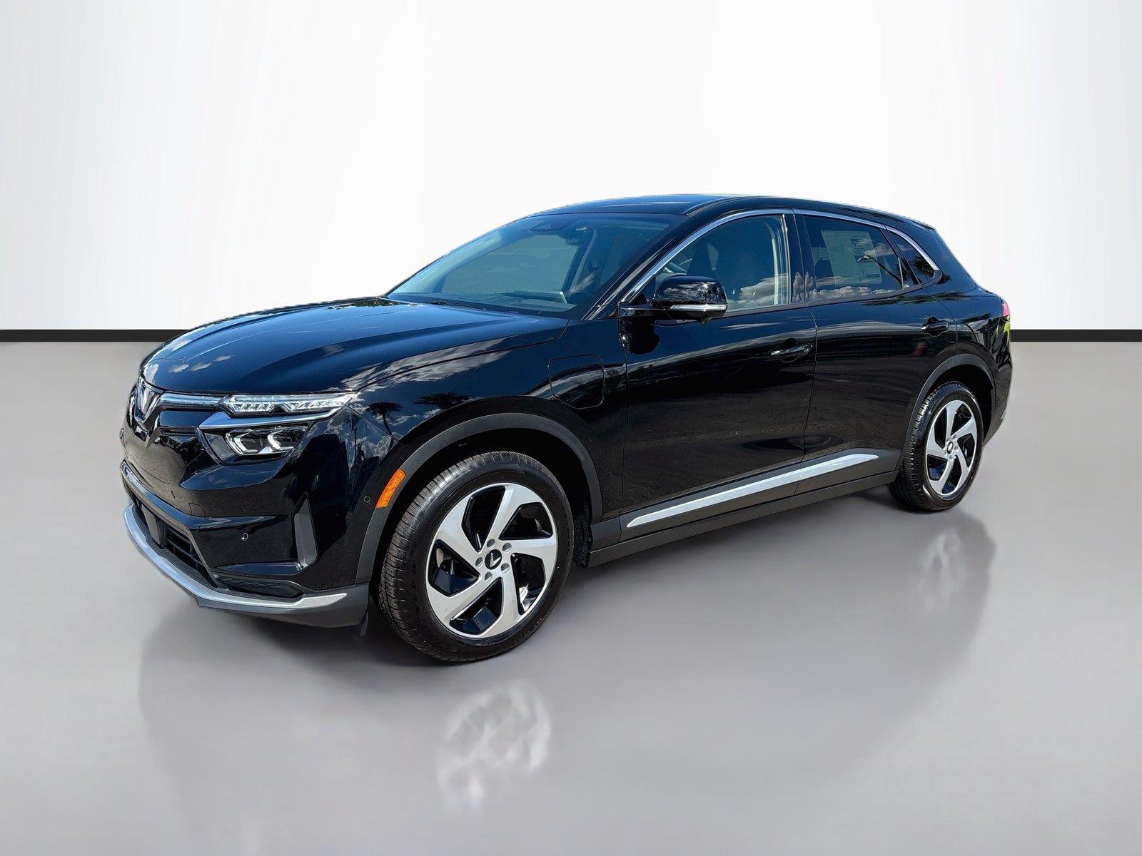 2027 VinFast VF 8 Eco