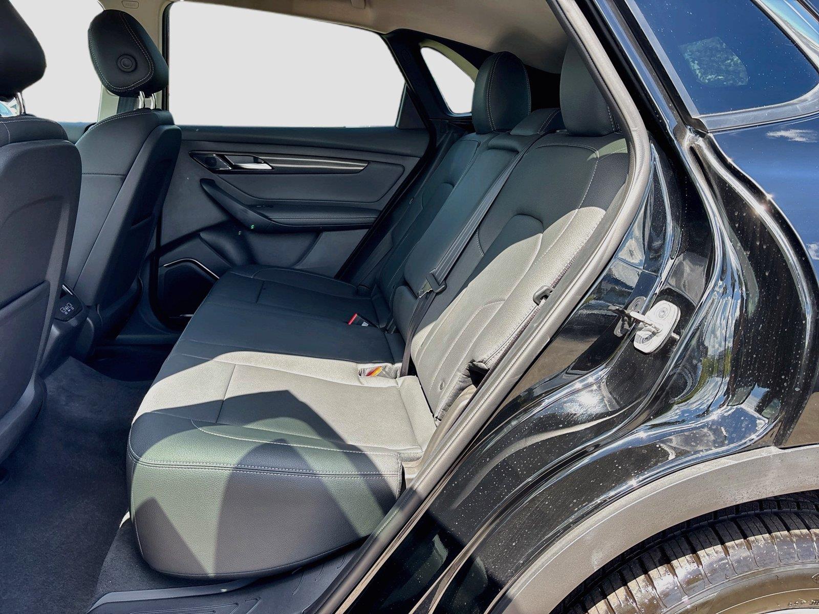 2027 VinFast VF 8 Eco