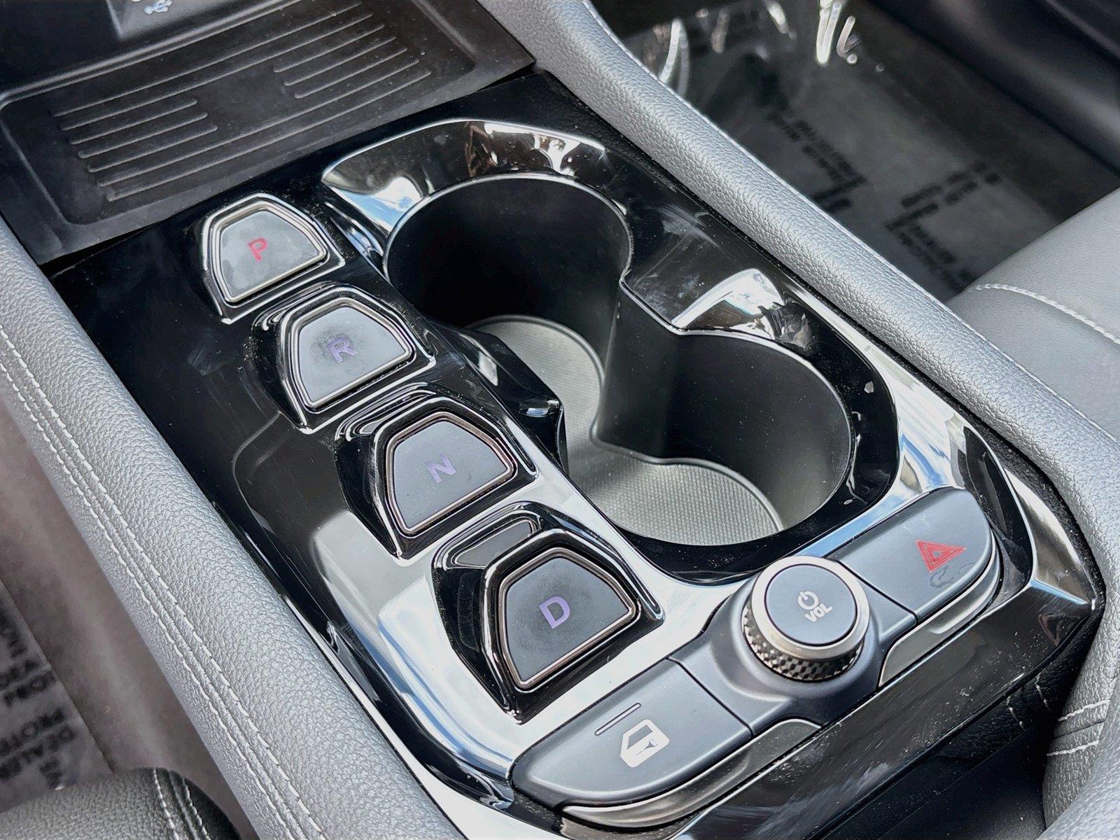2027 VinFast VF 8 Eco