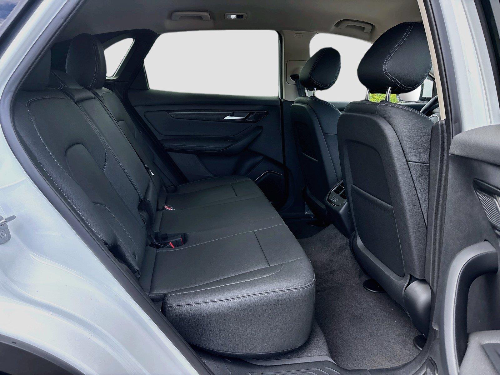 2027 VinFast VF 8 Eco