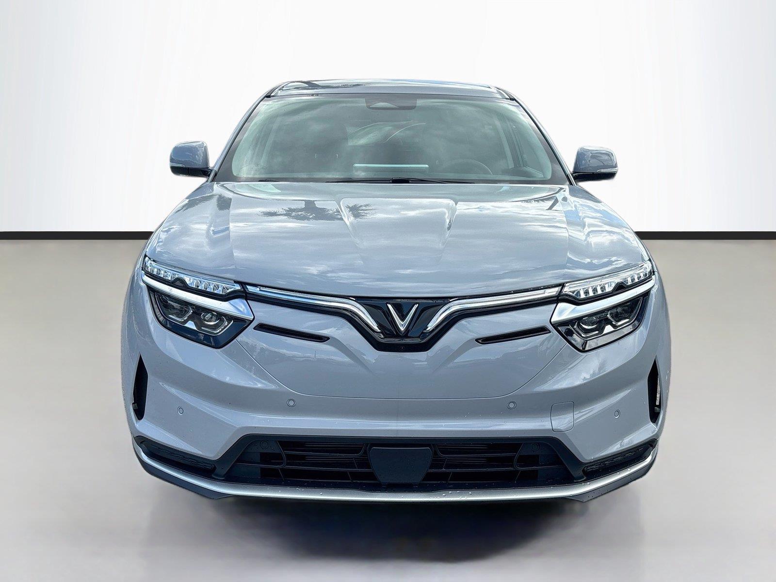 2027 VinFast VF 8 Eco