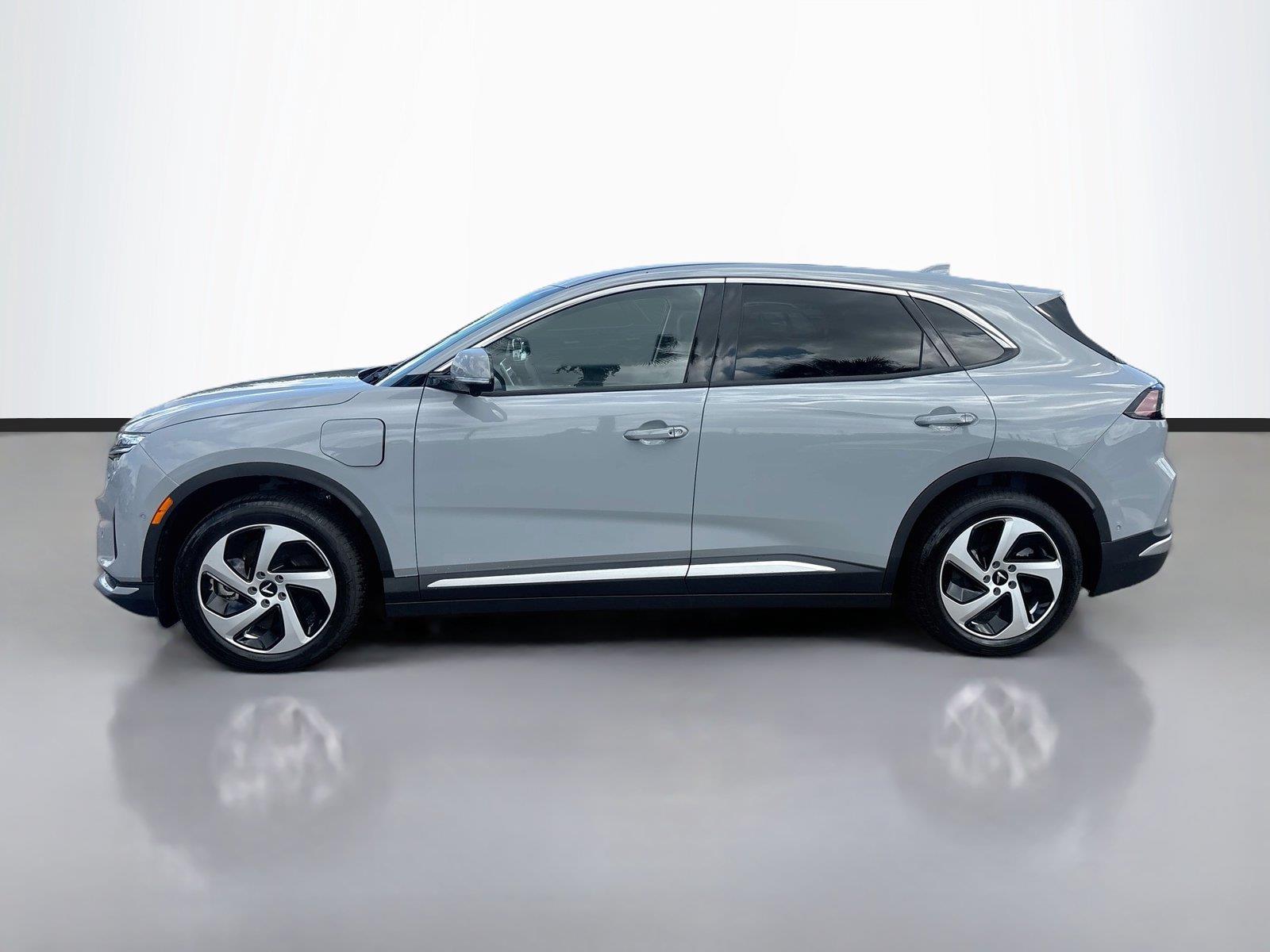 2027 VinFast VF 8 Eco