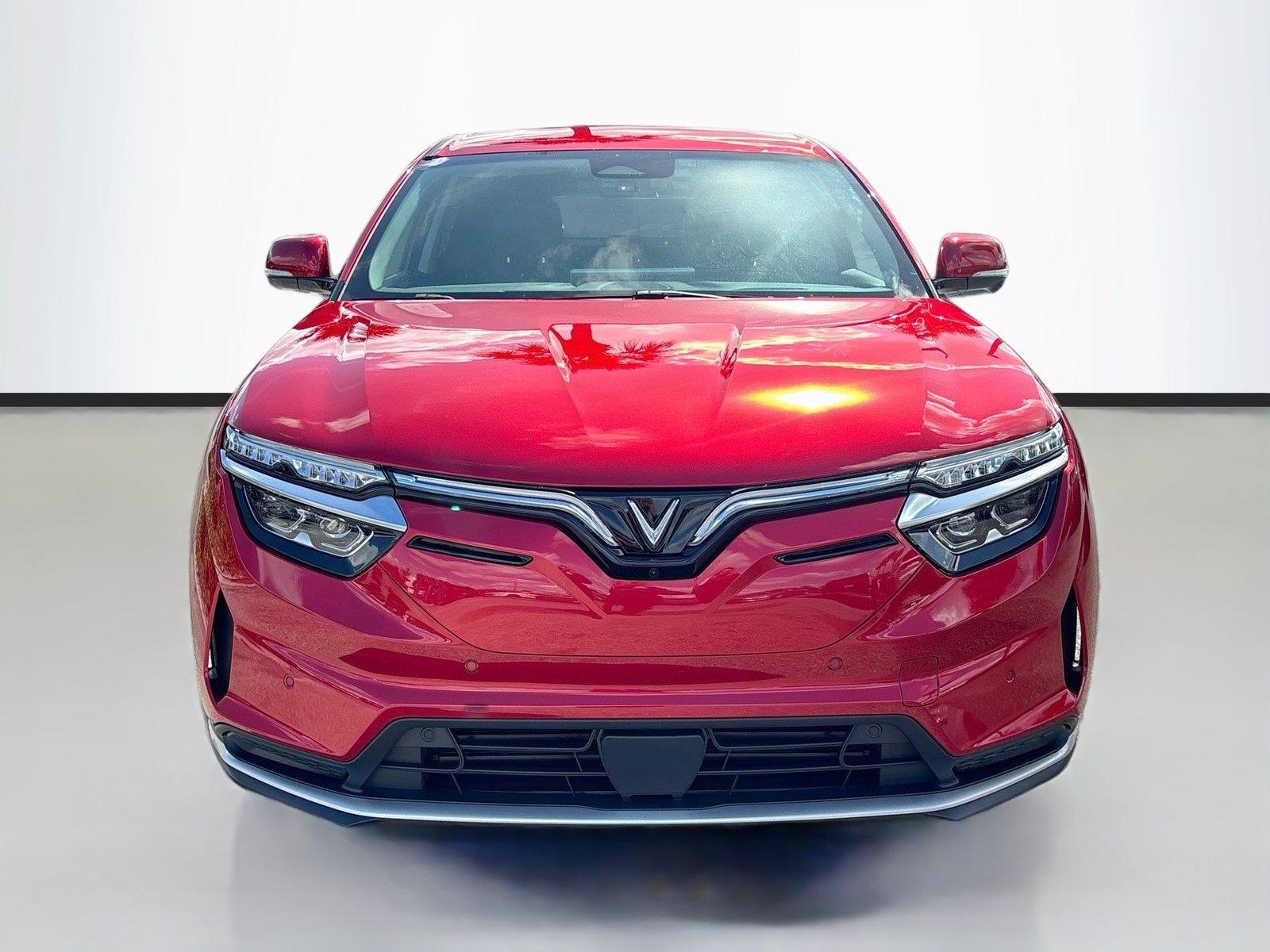 2027 VinFast VF 8 Eco