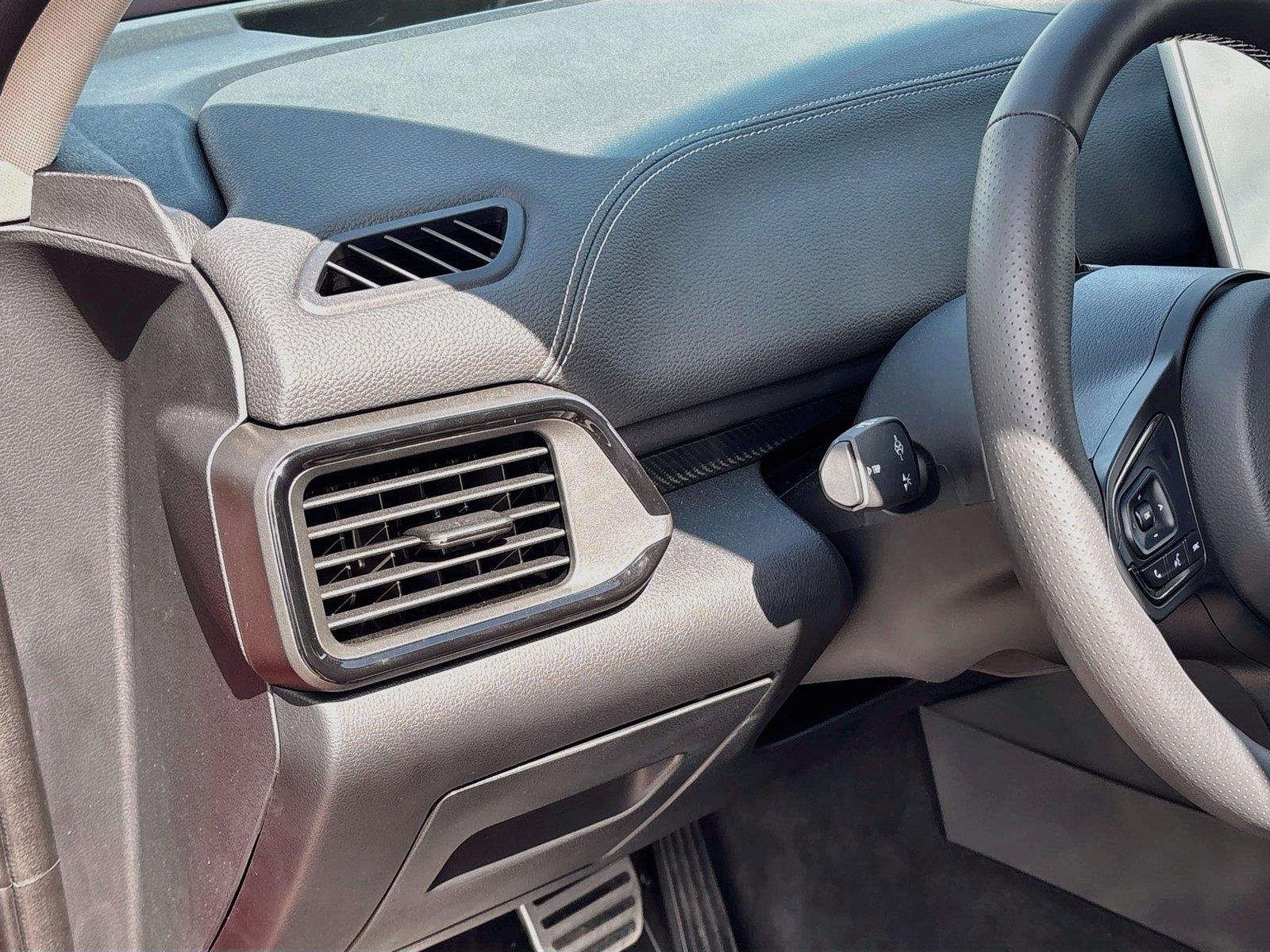 2027 VinFast VF 8 Eco