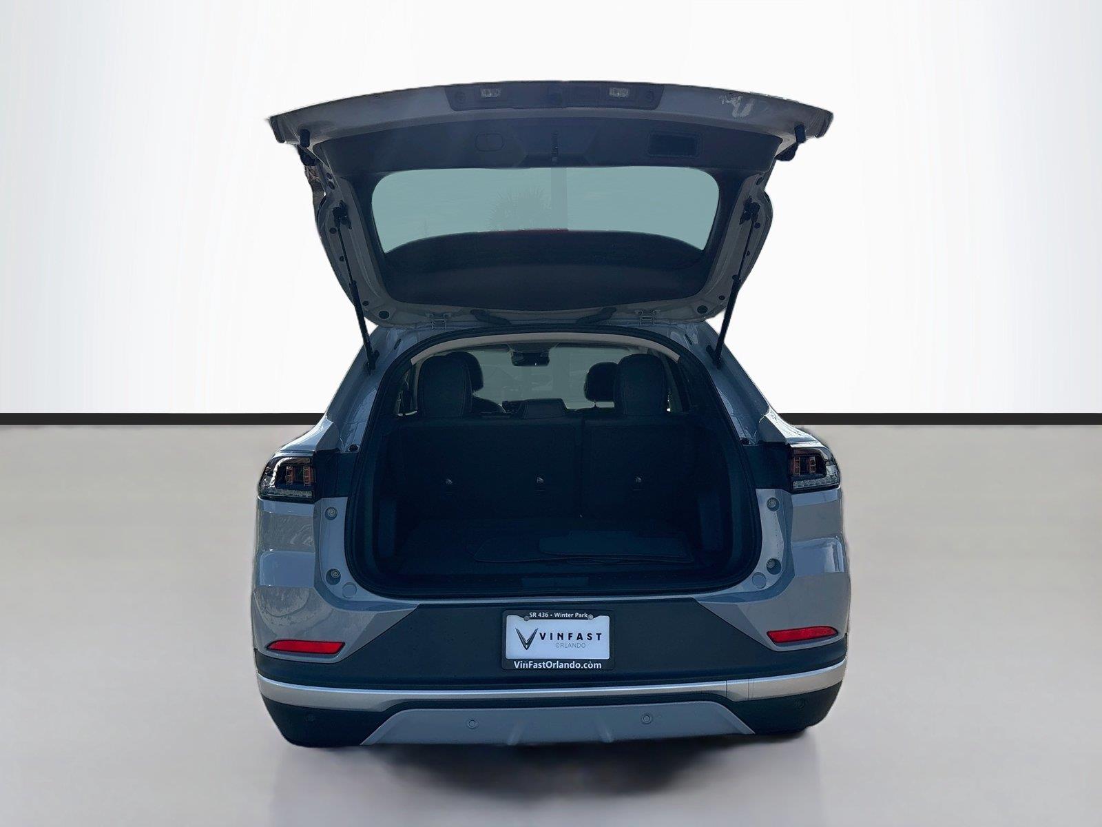 2027 VinFast VF 8 Eco