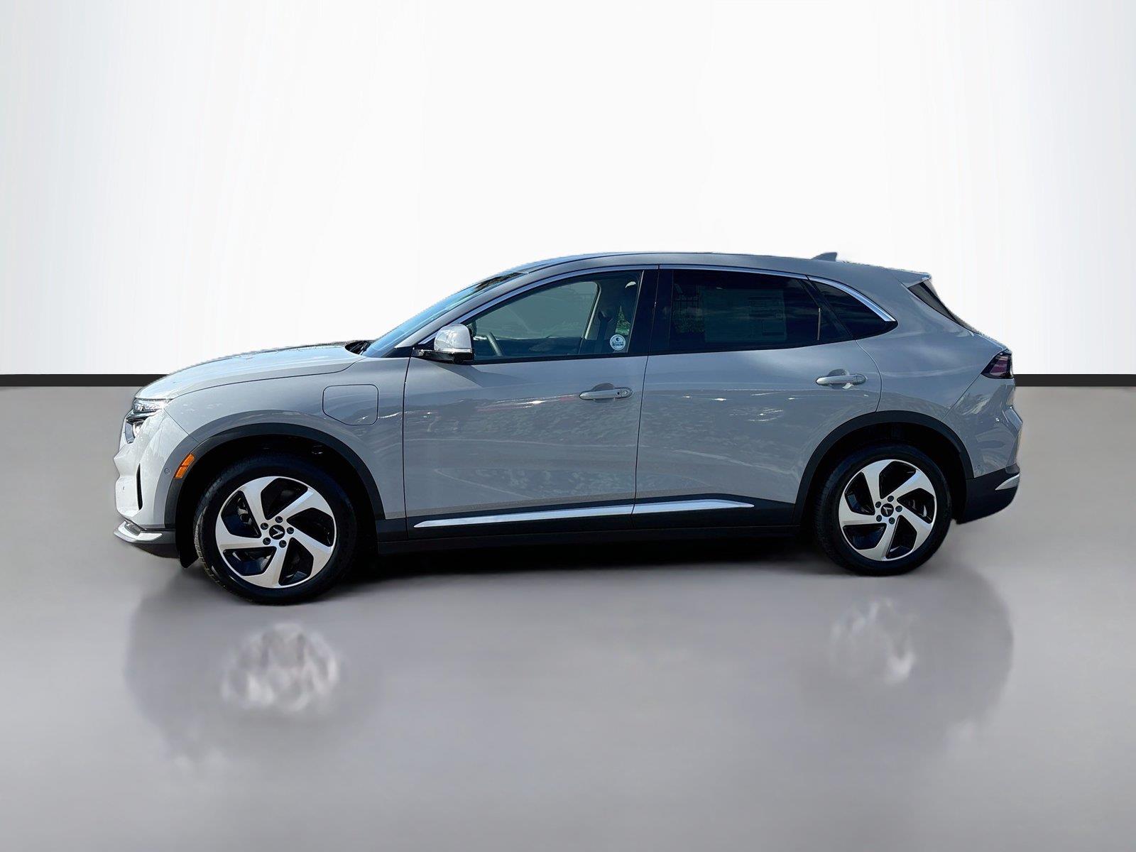 2027 VinFast VF 8 Eco