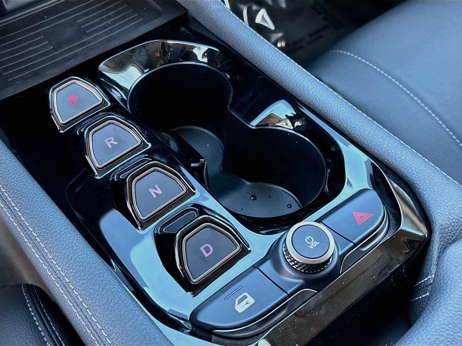 2027 VinFast VF 8 Eco