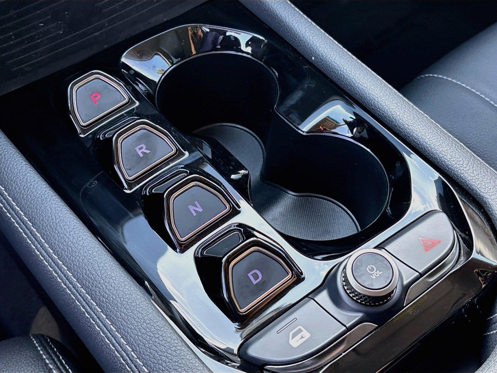 2027 VinFast VF 8 Eco