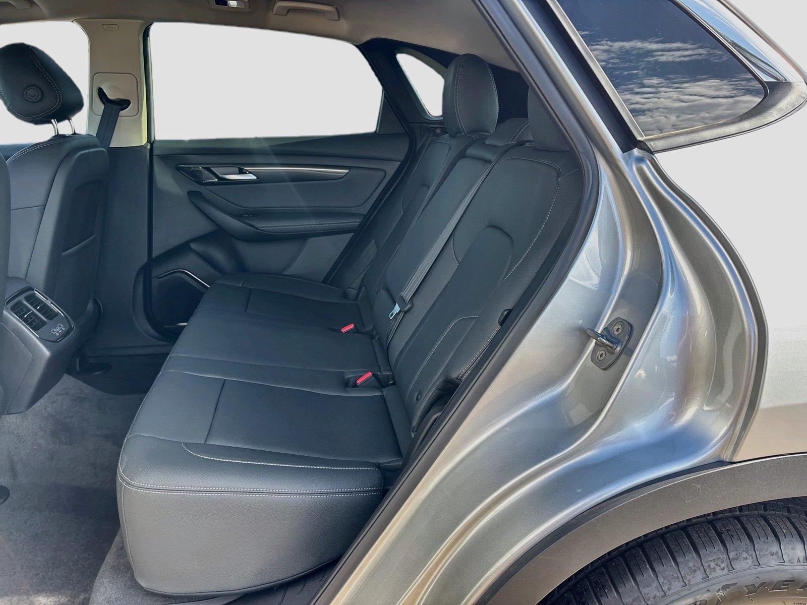 2027 VinFast VF 8 Eco