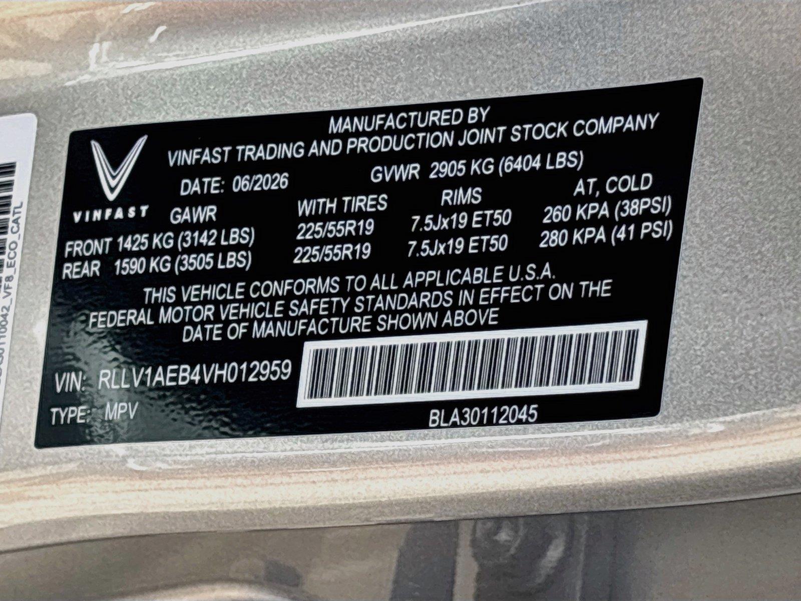 2027 VinFast VF 8 Eco
