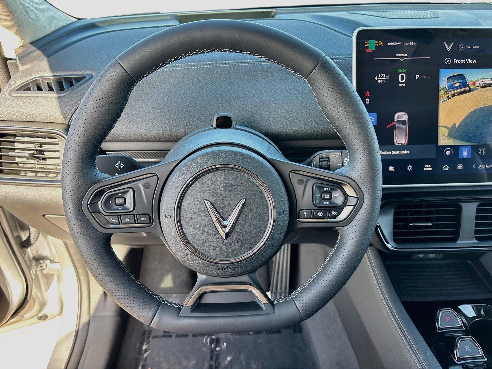 2027 VinFast VF 8 Eco