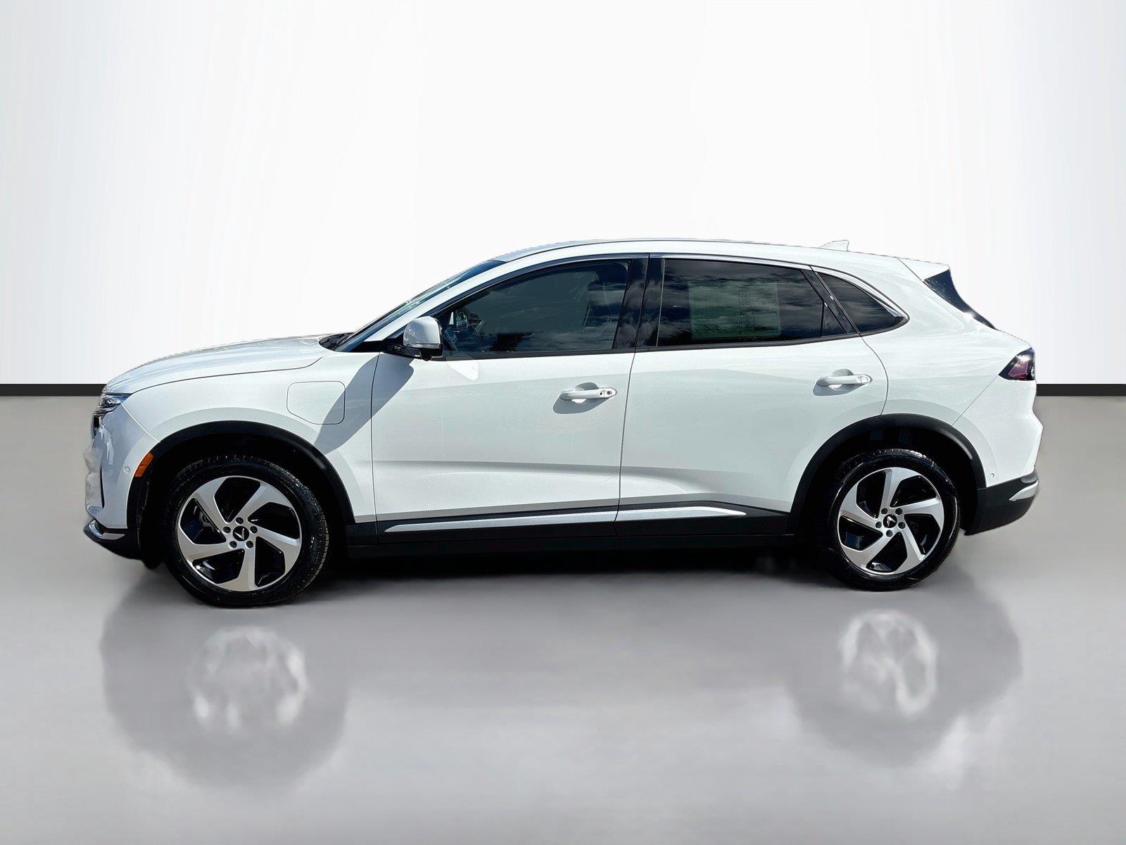 2027 VinFast VF 8 Eco