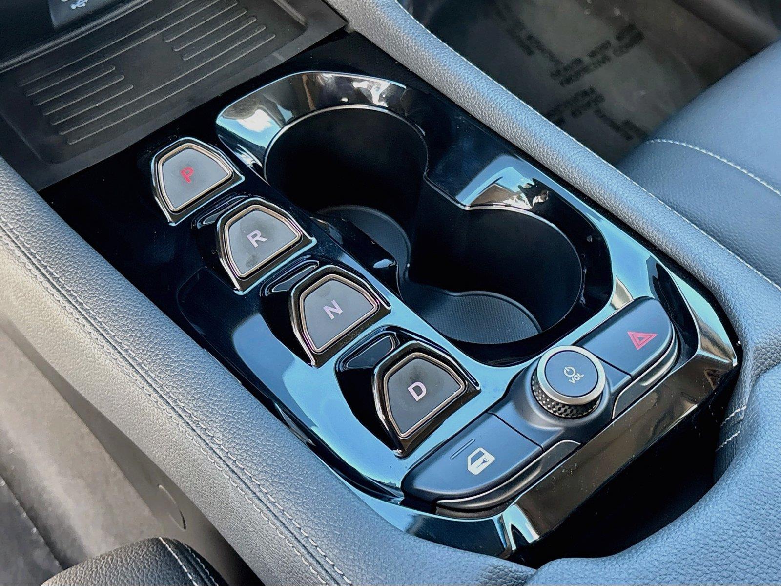 2027 VinFast VF 8 Eco
