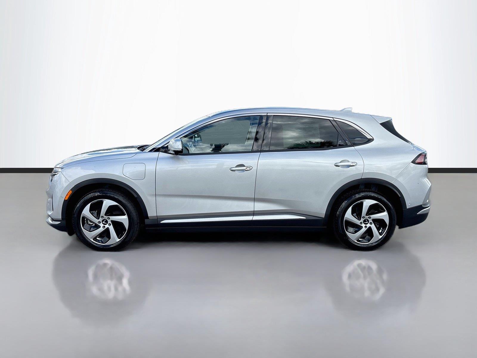 2027 VinFast VF 8 Eco