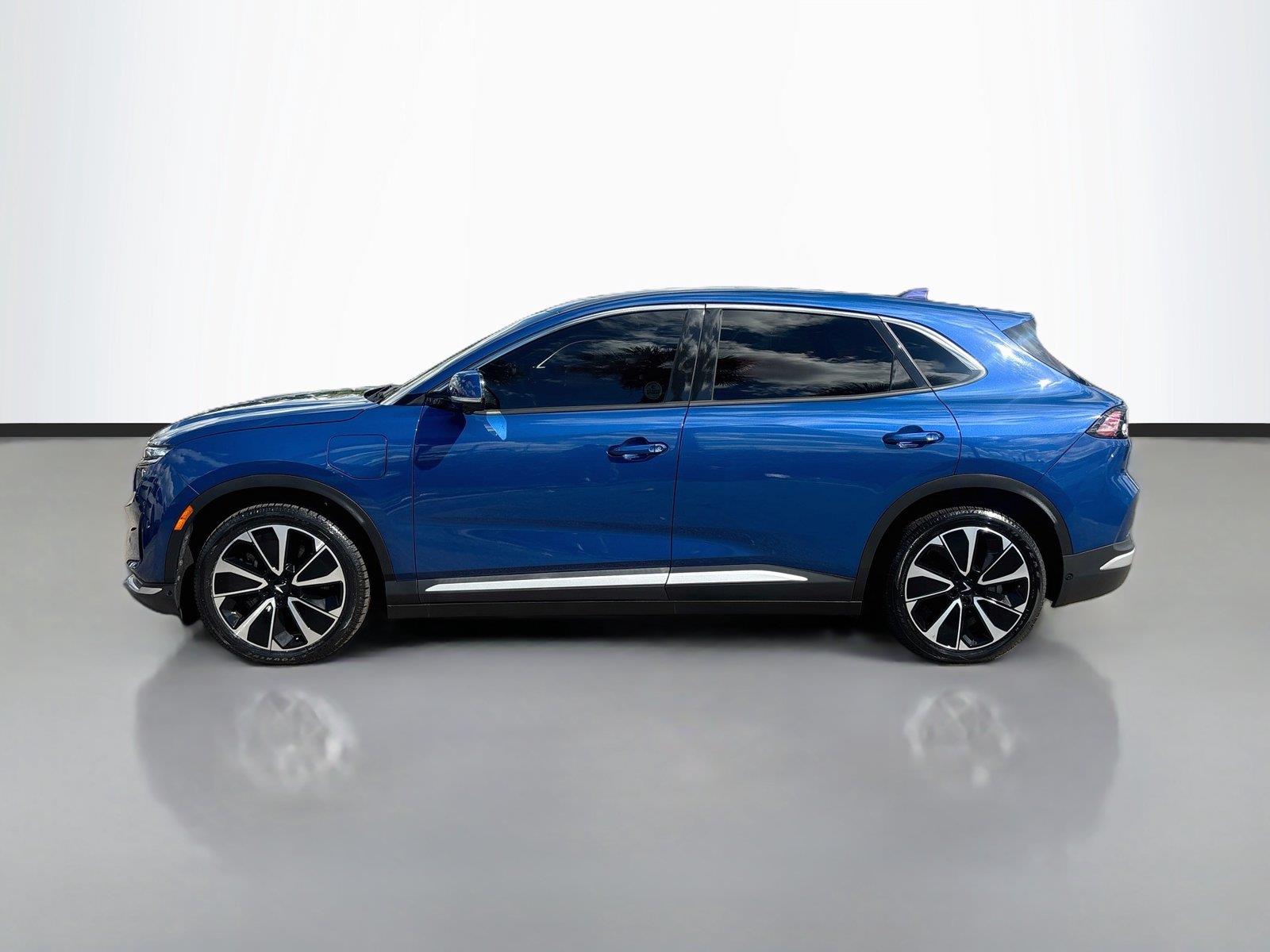 2024VinFastVF 8Plus