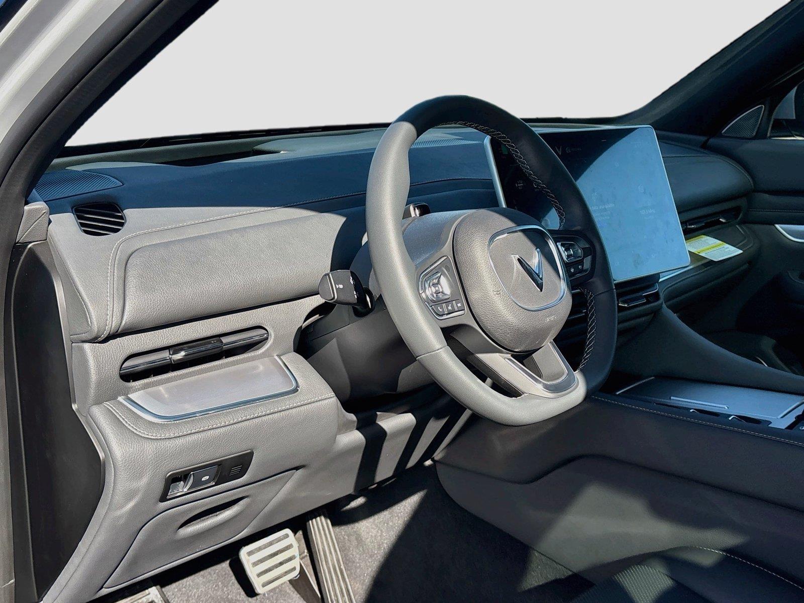 2027 VinFast VF 9 Plus