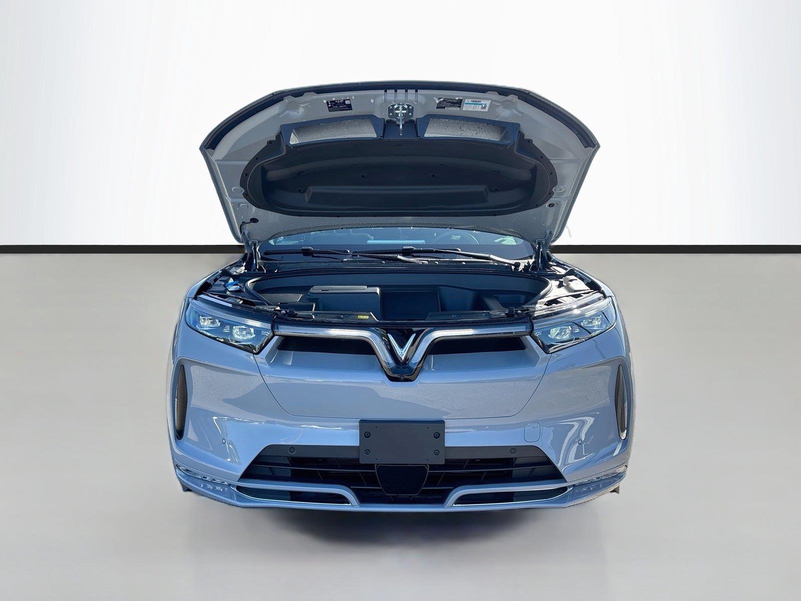 2027 VinFast VF 9 Plus
