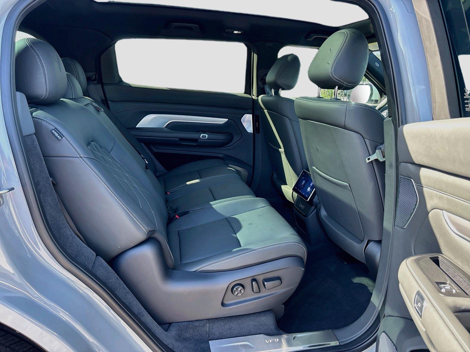 2027 VinFast VF 9 Plus