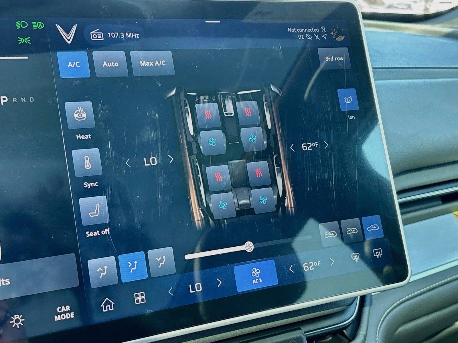 2027 VinFast VF 9 Plus
