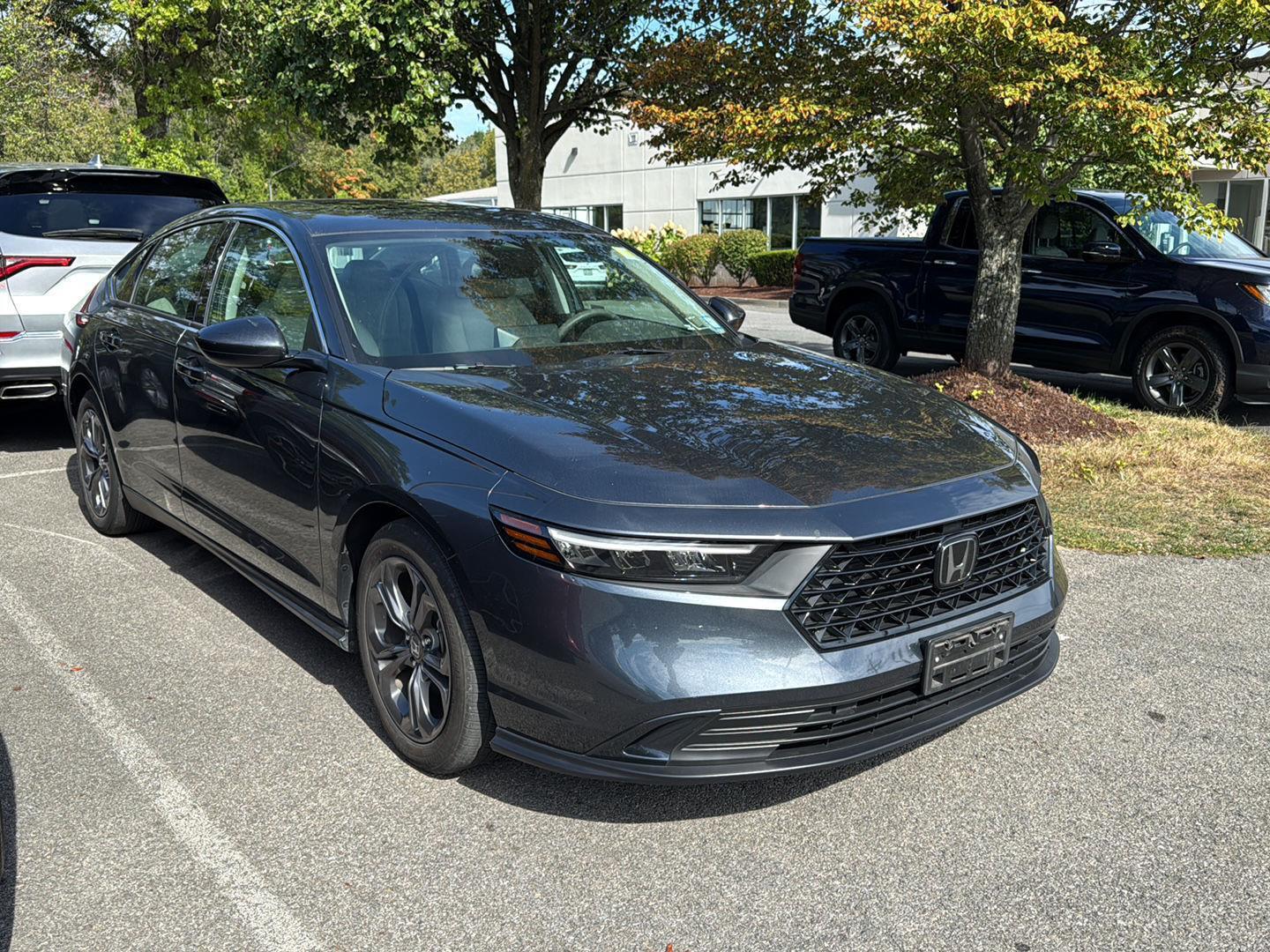 2023 Honda Accord EX photo 2