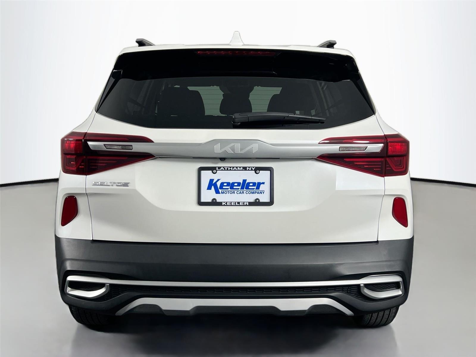 2023 Kia Seltos EX photo 4