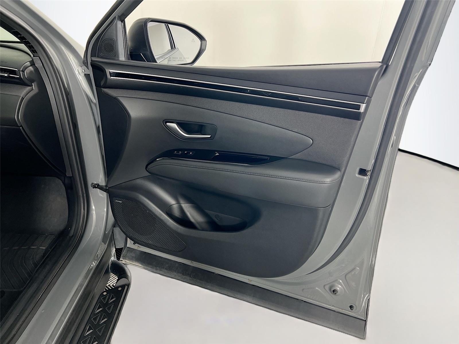 2023 Hyundai Santa Cruz Limited photo 30