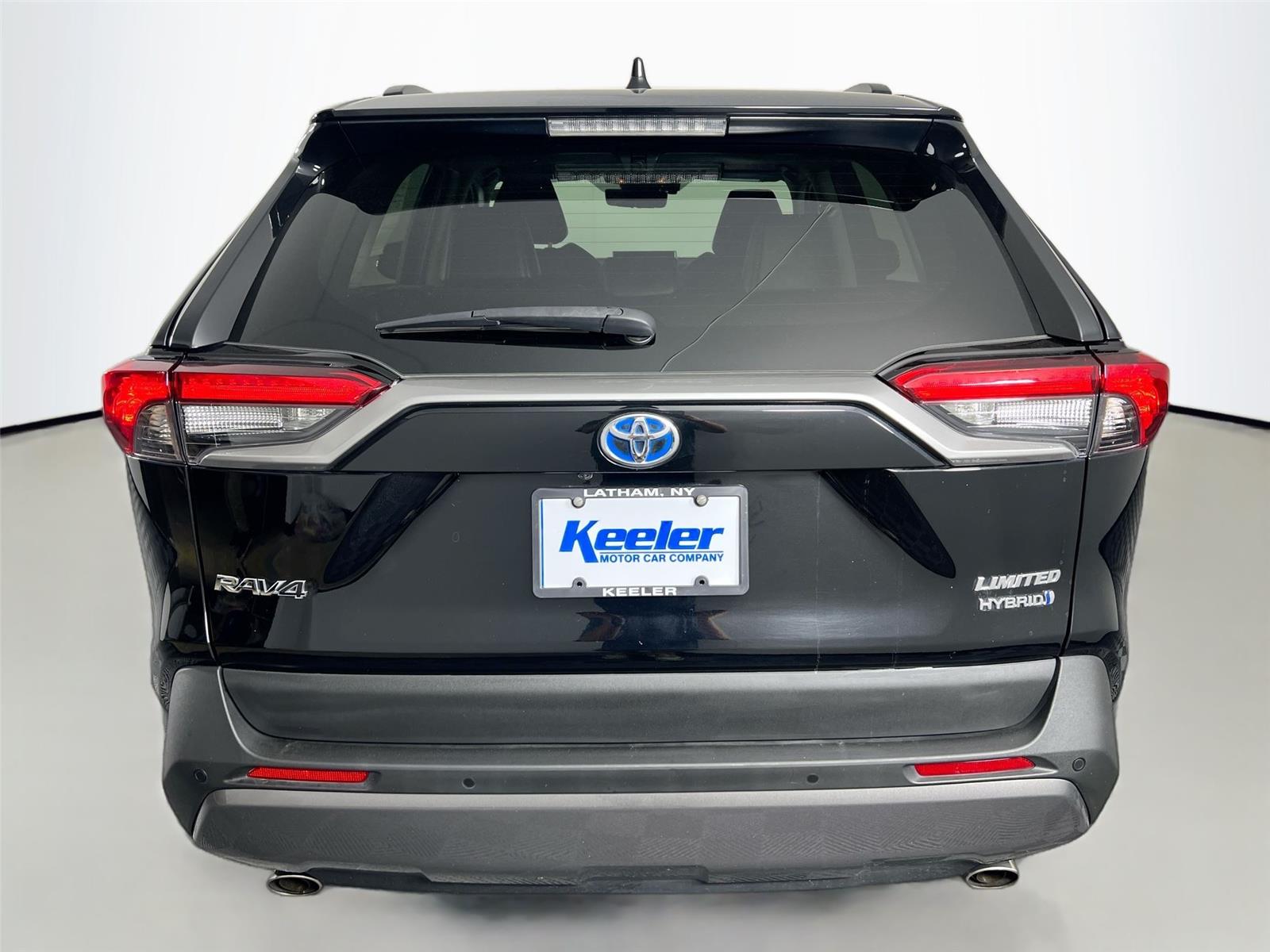 2021 Toyota RAV4 Hybrid Limited photo 2