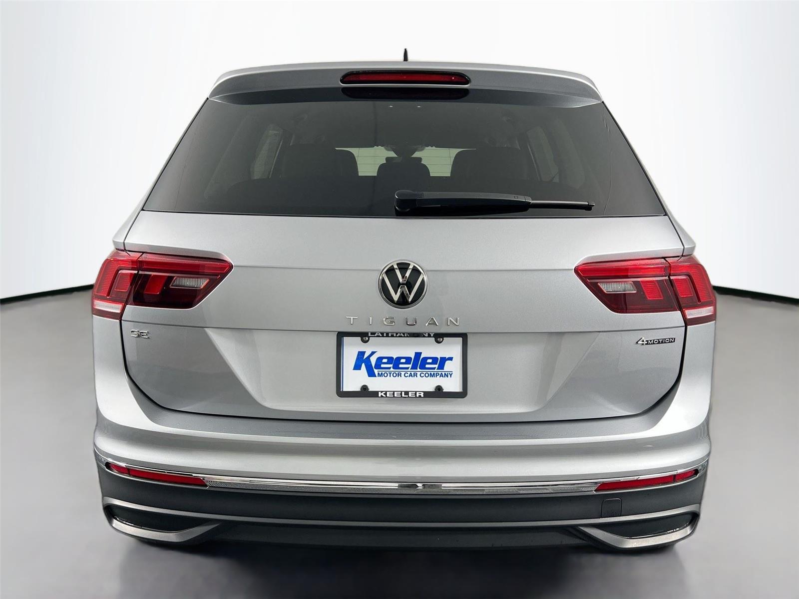 2024 Volkswagen Tiguan SE Wolfsburg Edition photo 4