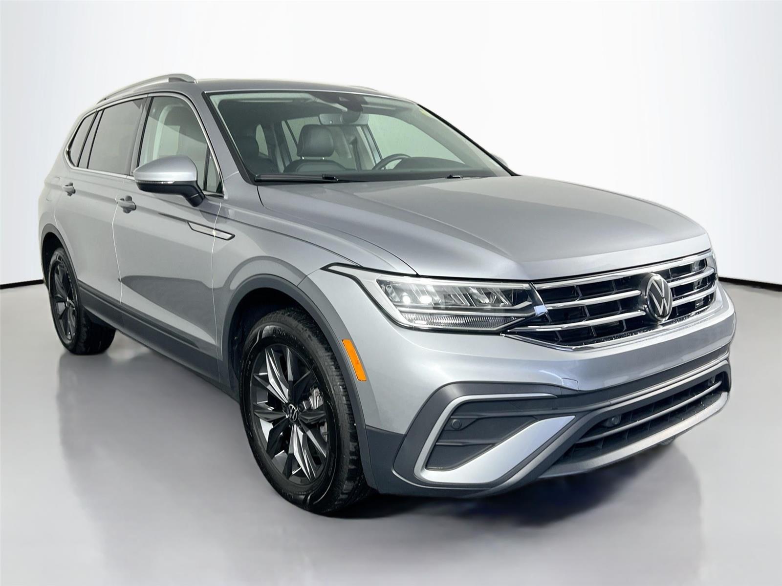 2024 Volkswagen Tiguan SE Wolfsburg Edition photo 7
