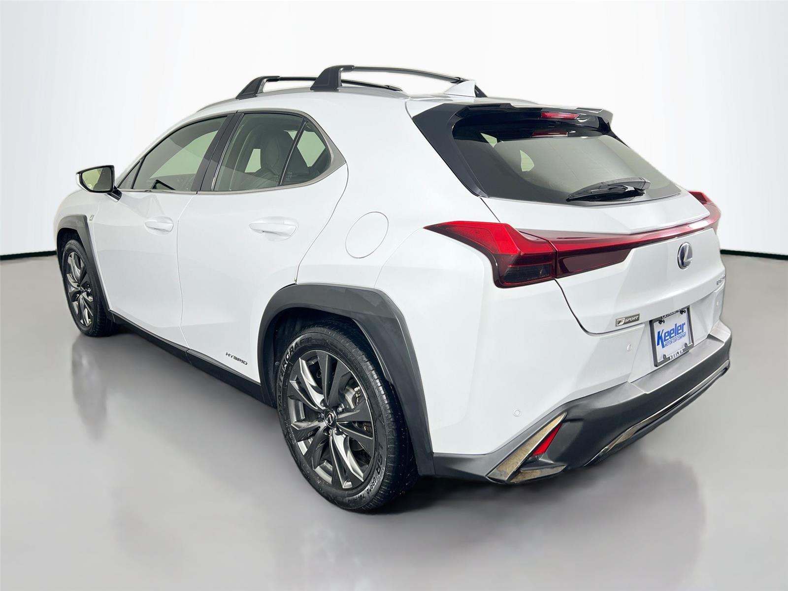 2019 Lexus UX 250h F SPORT photo 4