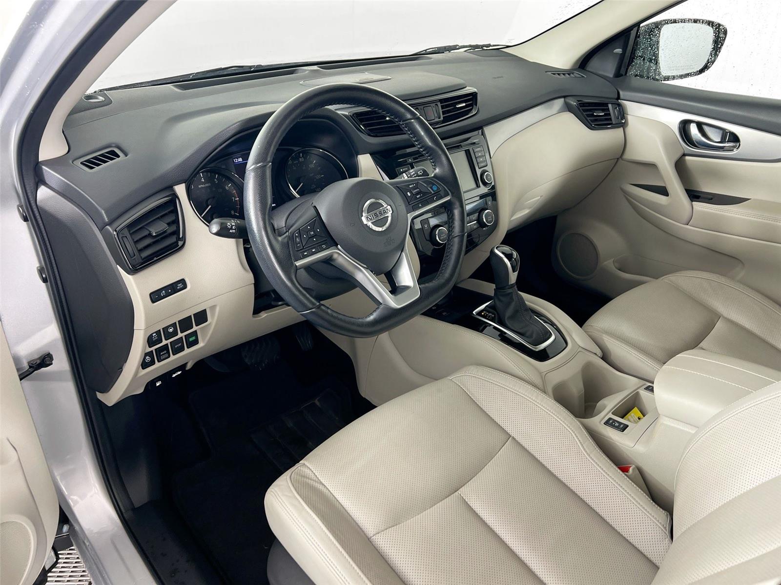 2020 Nissan Rogue Sport SL photo 4