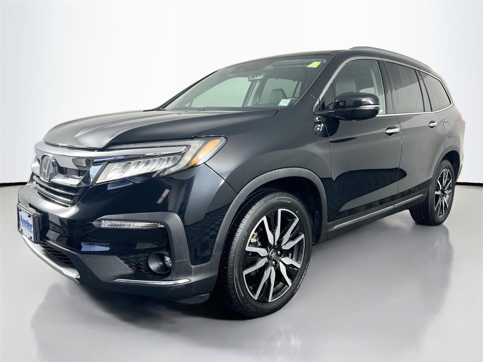 2019 Honda Pilot Elite photo 2