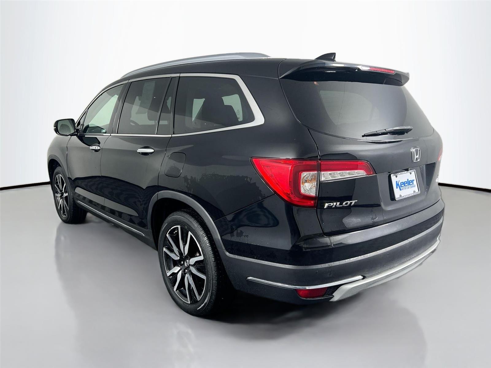 2019 Honda Pilot Elite photo 4