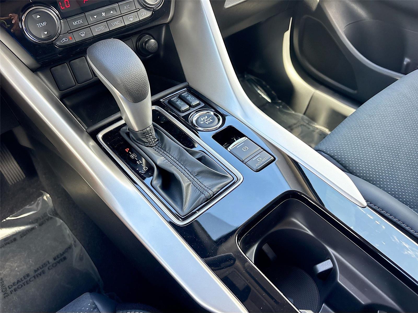 2026 Mitsubishi Eclipse Cross SE