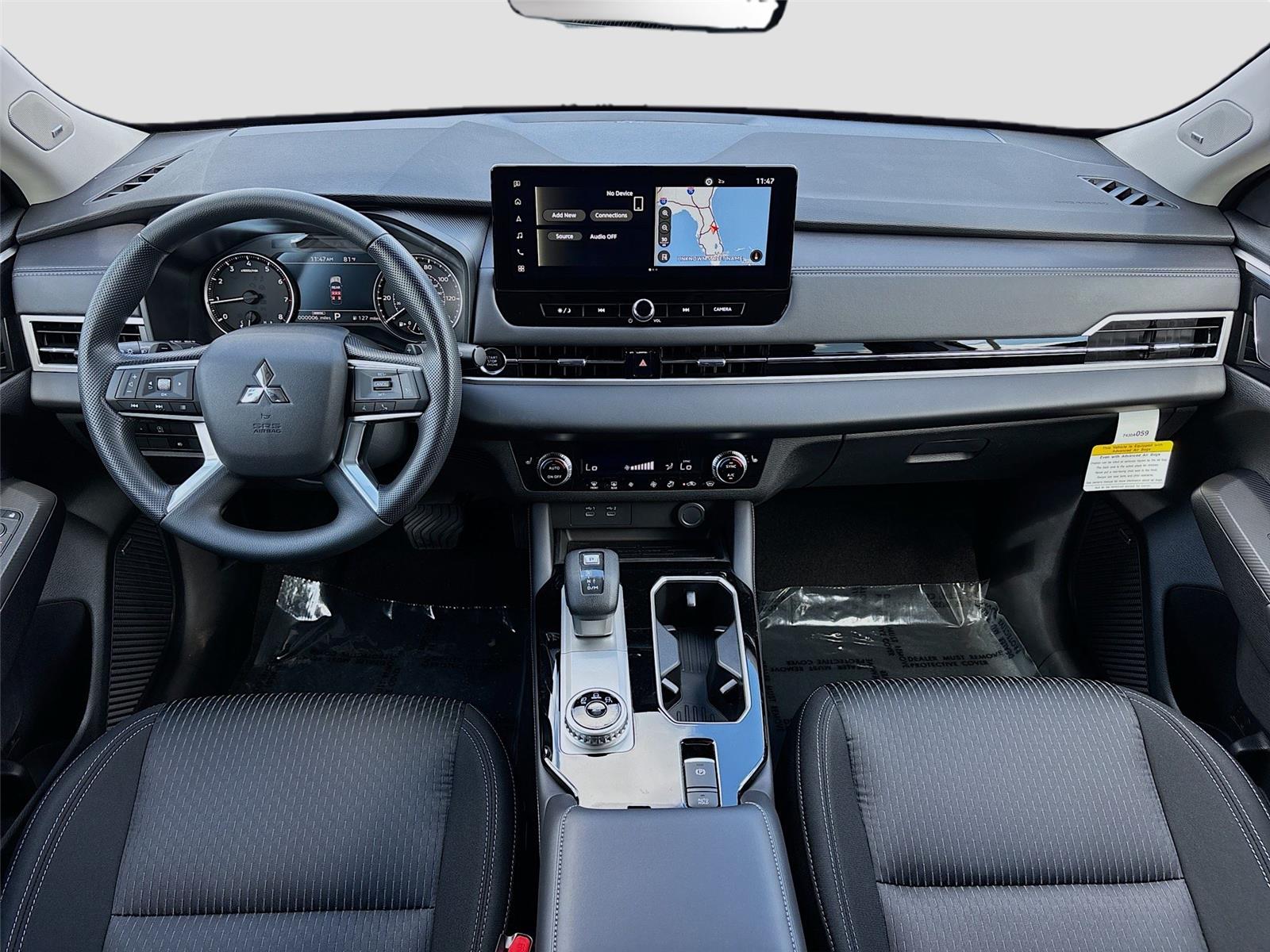 2026 Mitsubishi Outlander ES