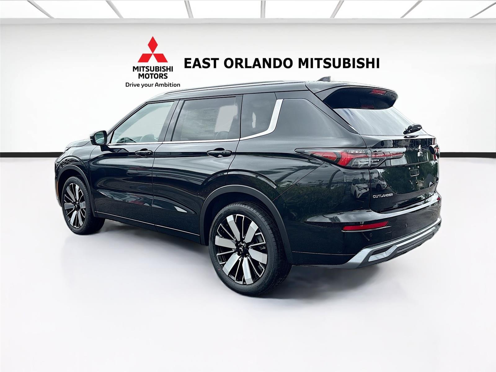 2026 Mitsubishi Outlander SEL