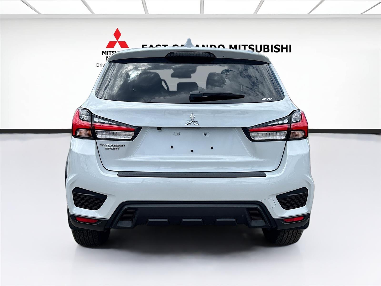 2026 Mitsubishi Outlander Sport ES