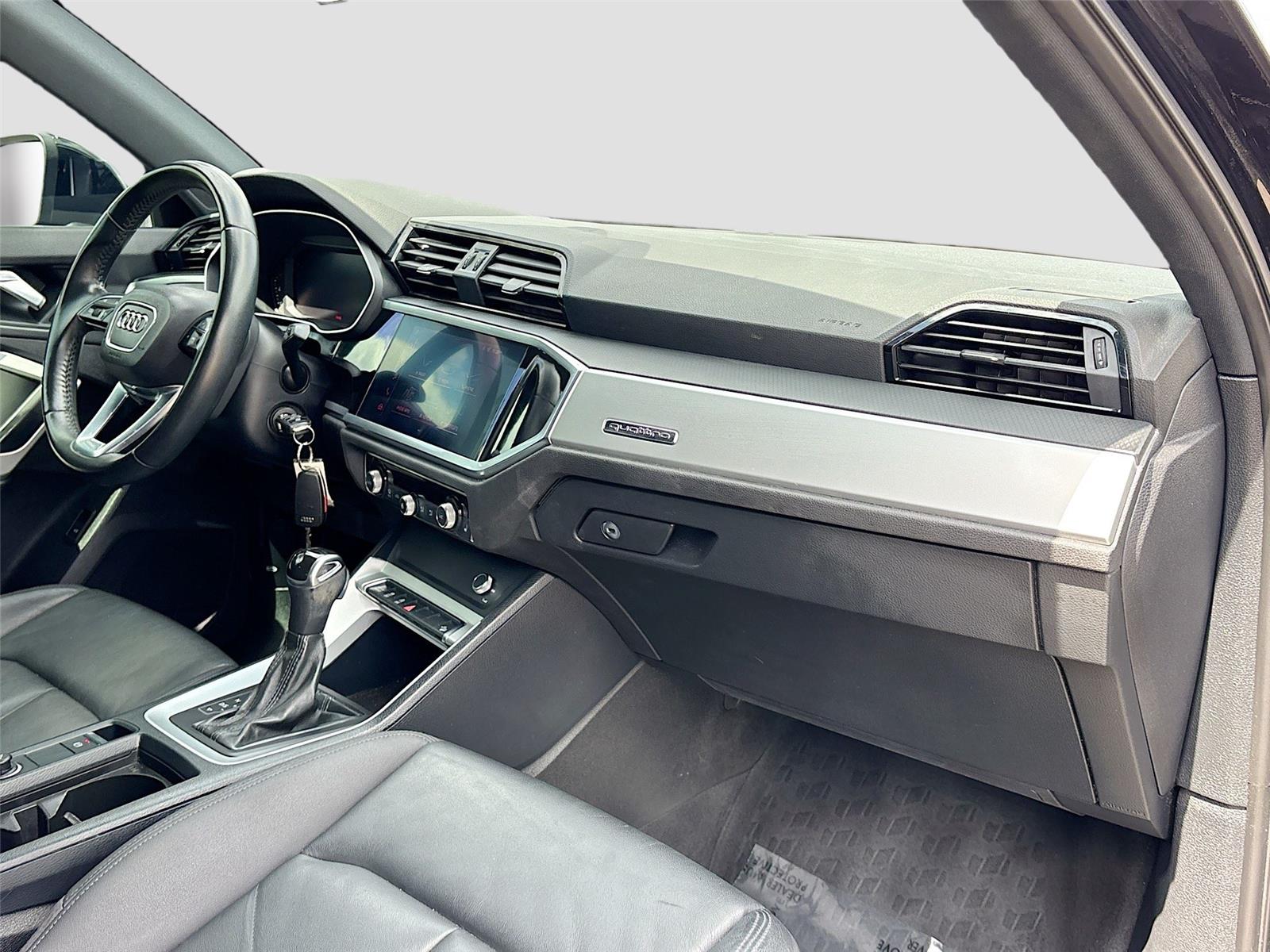 2019 Audi Q3 Premium