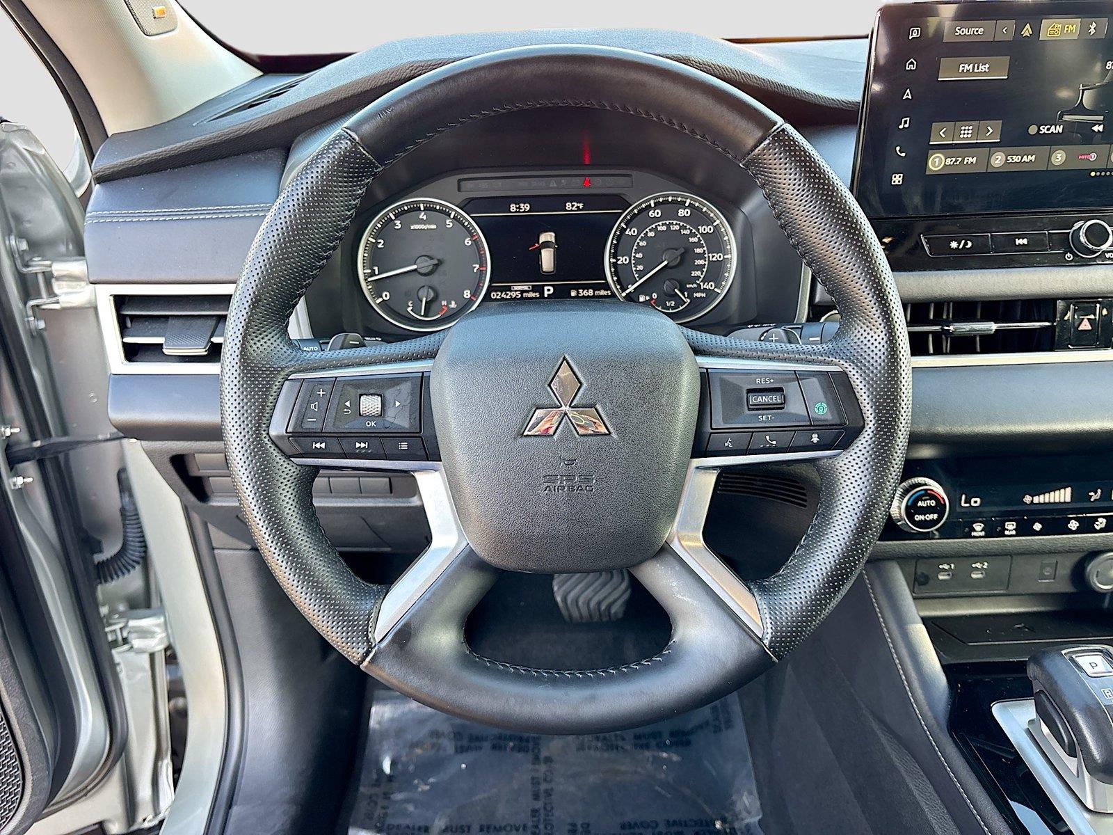 2025 Mitsubishi Outlander SE