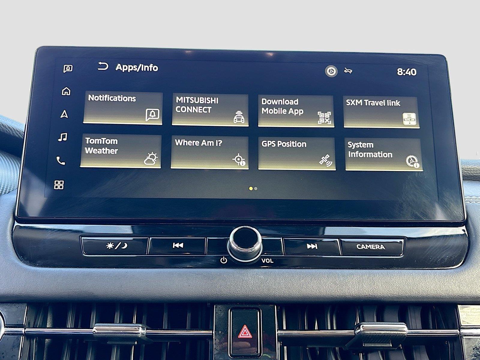 2025 Mitsubishi Outlander SE