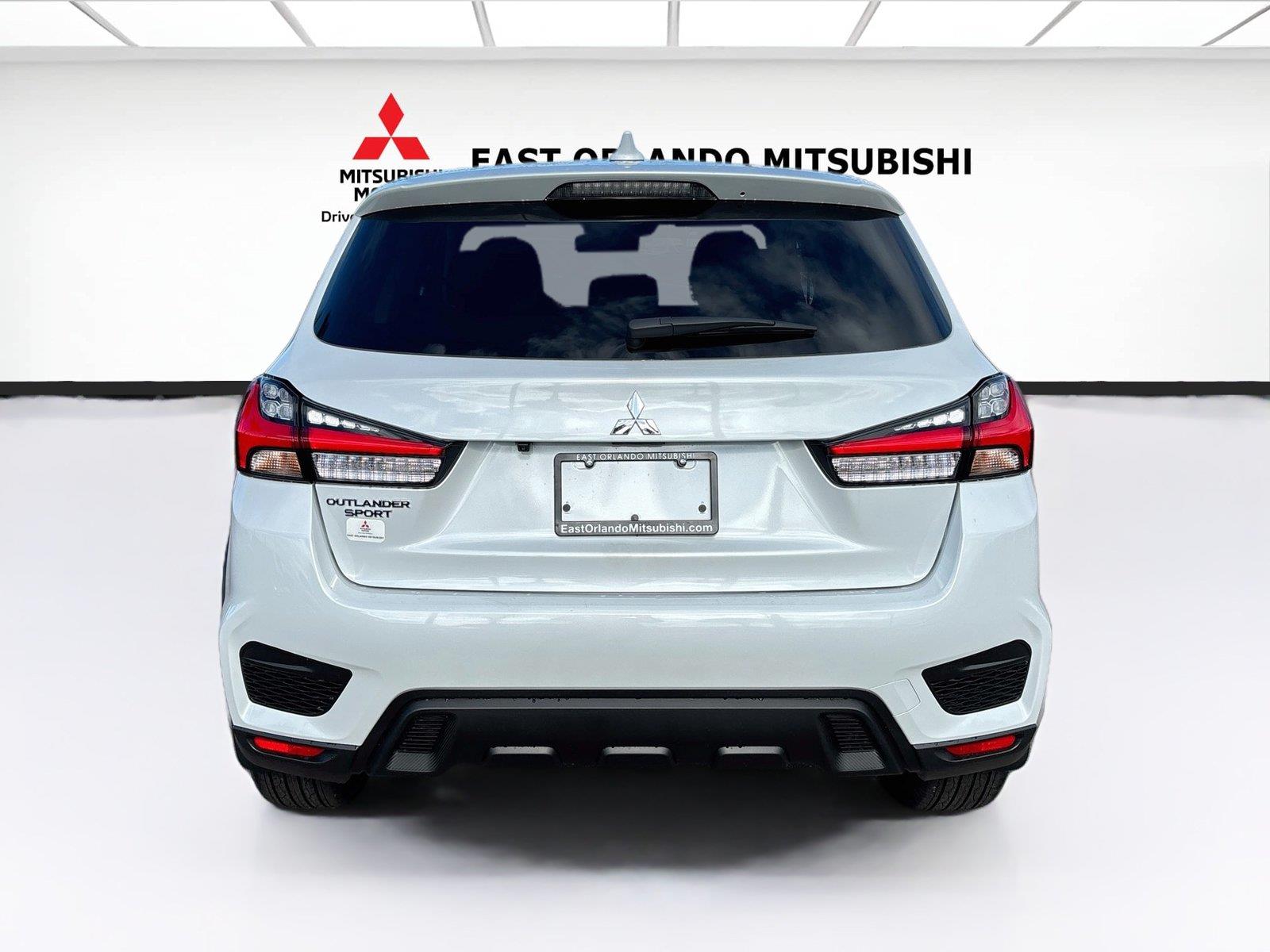 2027 Mitsubishi Outlander Sport ES