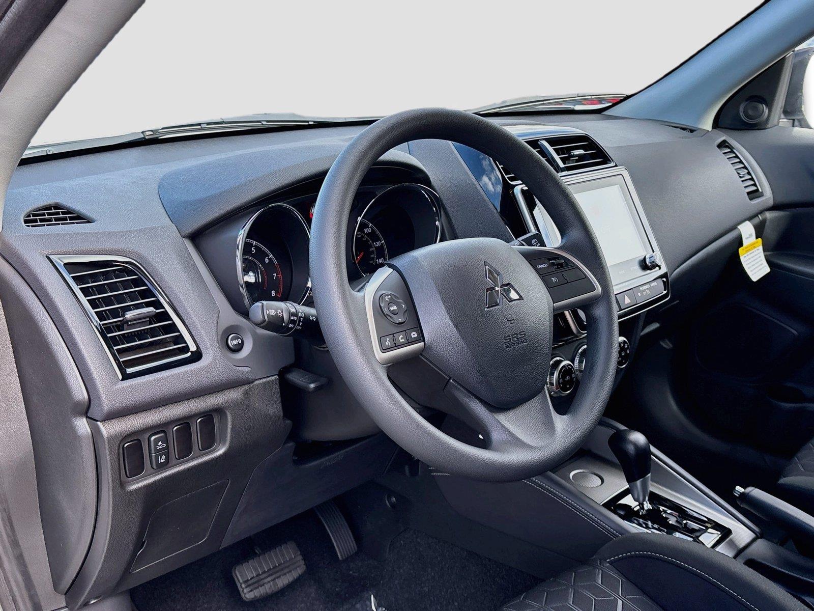2027 Mitsubishi Outlander Sport ES