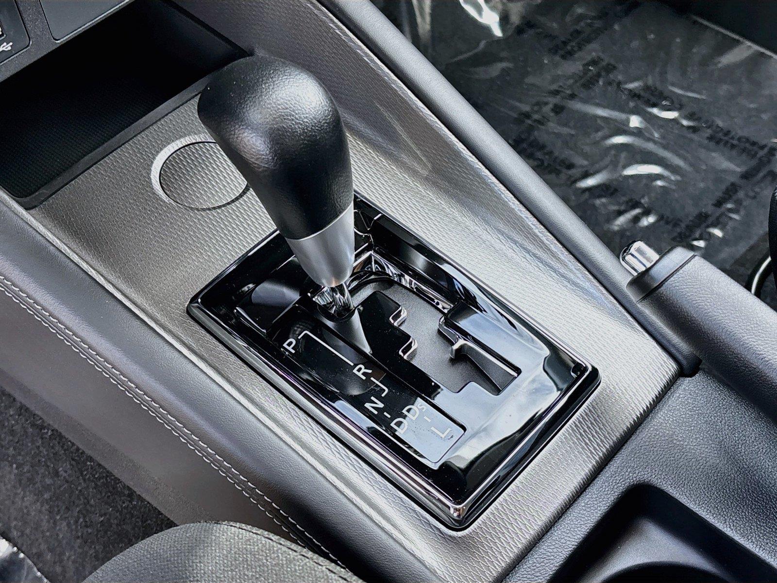 2027 Mitsubishi Outlander Sport ES