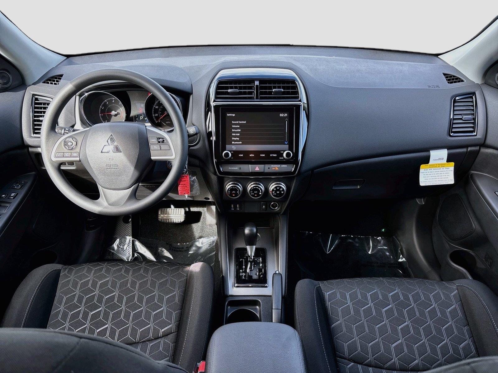2027 Mitsubishi Outlander Sport ES